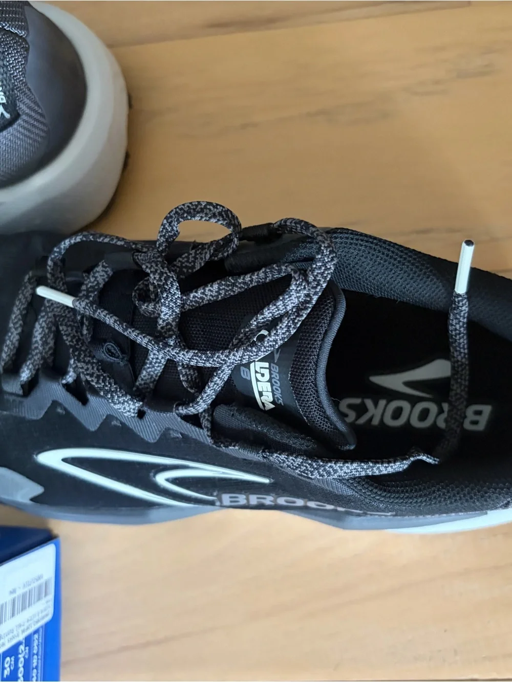 Men's Brooks Trail Running Shoes - Black & Gray
